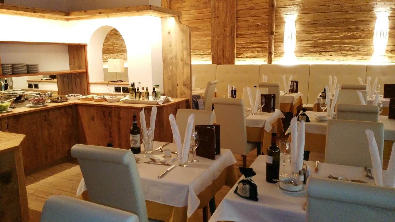B&B Garni Villa Campitello Campitello di Fassa Luaran gambar