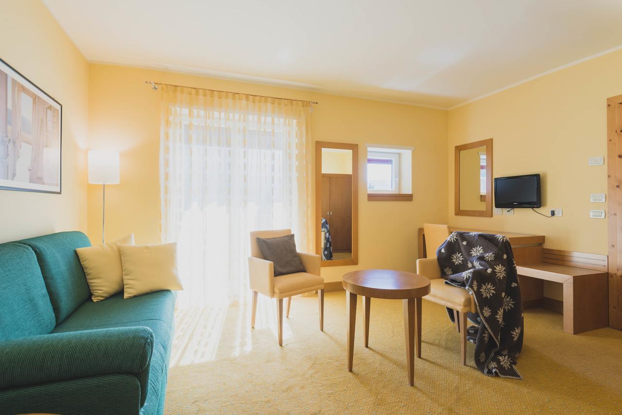 B&B Garni Villa Campitello Campitello di Fassa Luaran gambar
